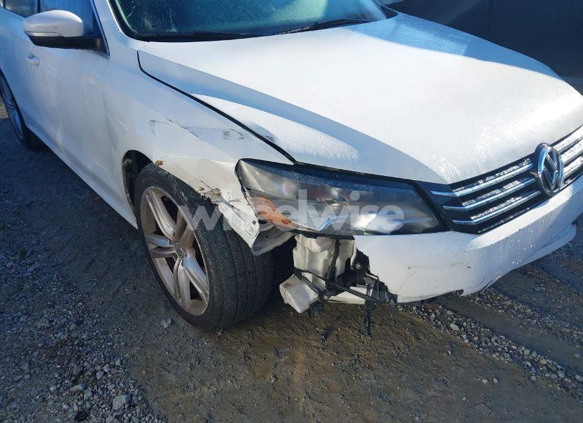 Photo 6 of 2014 Volkswagen Passat 1.8T SE (VIN 1VWBS7A33EC066257)