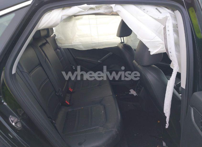 Photo 5 of 2016 Volkswagen Passat 1.8T SE (VIN 1VWBS7A33GC056668)