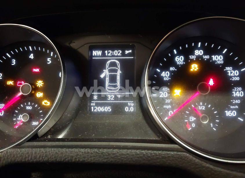 Photo 7 of 2016 Volkswagen Passat 1.8T SE (VIN 1VWBS7A33GC056668)