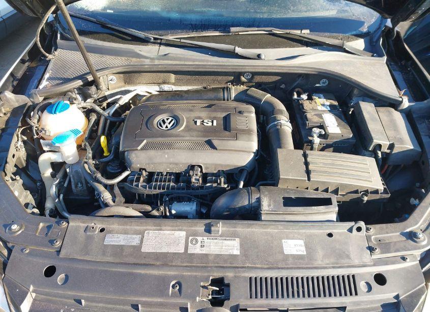 Photo 10 of 2014 Volkswagen Passat 1.8T SE (VIN 1VWBS7A34EC093788)