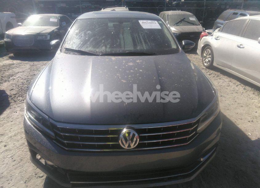 Photo 6 of 2016 Volkswagen Passat 1.8T SE (VIN 1VWBS7A34GC059434)