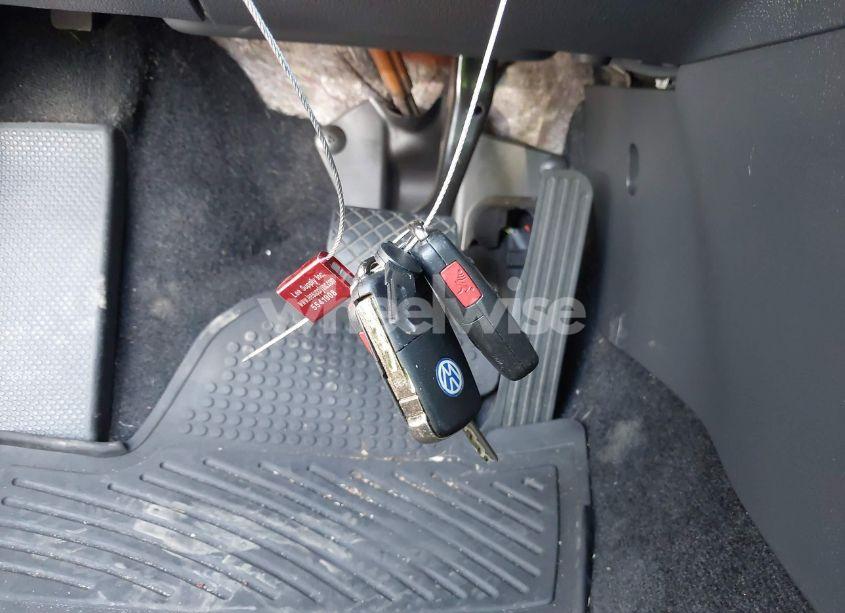 Photo 11 of 2015 Volkswagen Passat 1.8T SE (VIN 1VWBS7A35FC104413)