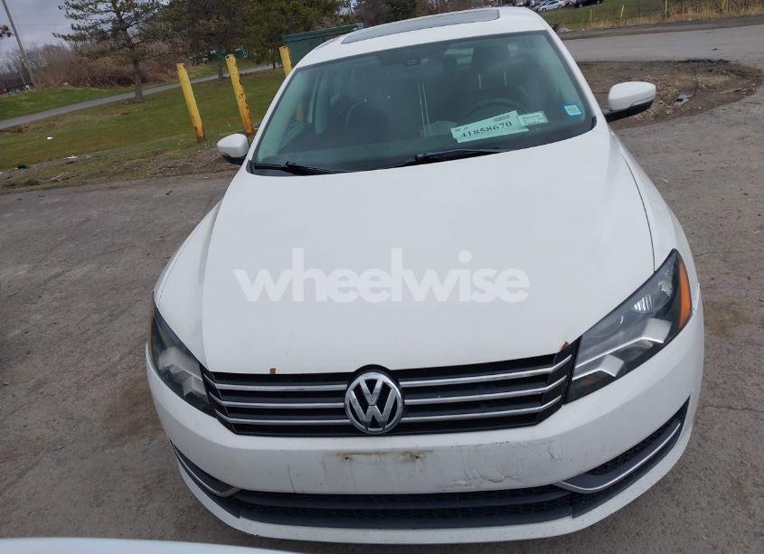 Photo 6 of 2014 Volkswagen Passat 1.8T SE (VIN 1VWBS7A36EC051767)
