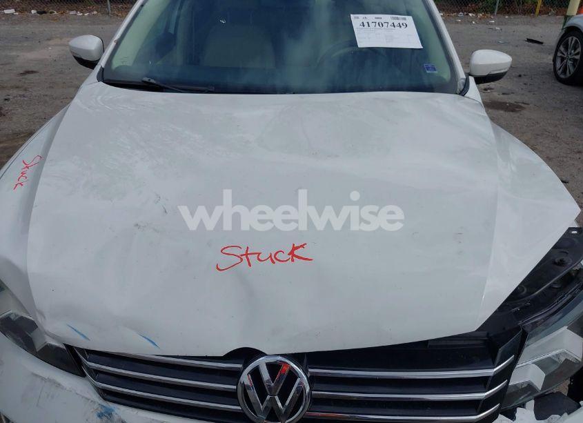 Photo 10 of 2014 Volkswagen Passat 1.8T SE (VIN 1VWBS7A37EC079738)