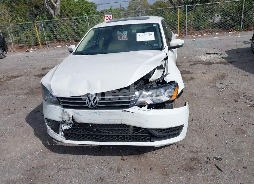 Photo 13 of 2014 Volkswagen Passat 1.8T SE (VIN 1VWBS7A37EC079738)