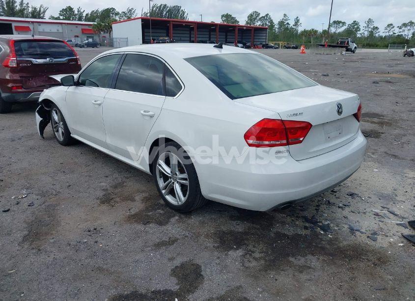 Photo 3 of 2014 Volkswagen Passat 1.8T SE (VIN 1VWBS7A37EC079738)