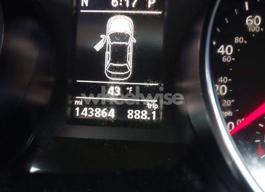 Photo 15 of 2016 Volkswagen Passat 1.8T SE (VIN 1VWBS7A37GC010079)