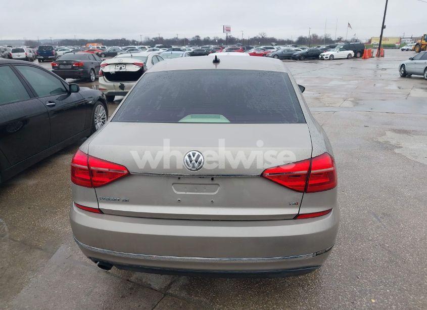Photo 16 of 2016 Volkswagen Passat 1.8T SE (VIN 1VWBS7A37GC010079)