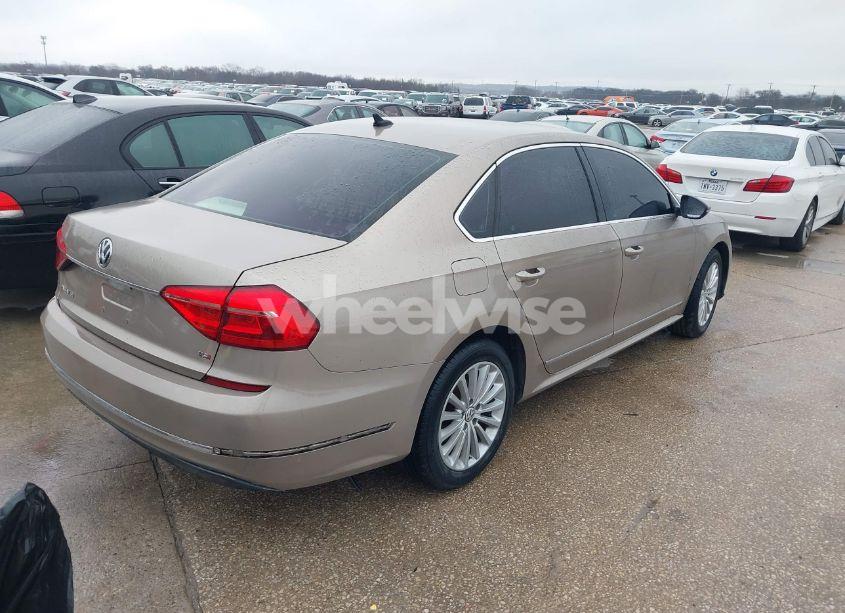 Photo 4 of 2016 Volkswagen Passat 1.8T SE (VIN 1VWBS7A37GC010079)