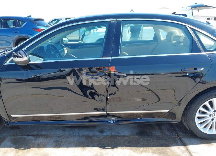 Photo 14 of 2016 Volkswagen Passat 1.8T SE (VIN 1VWBS7A37GC062246)