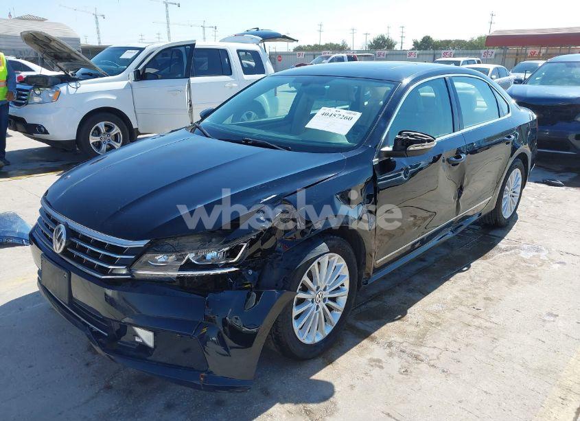 Photo 2 of 2016 Volkswagen Passat 1.8T SE (VIN 1VWBS7A37GC062246)