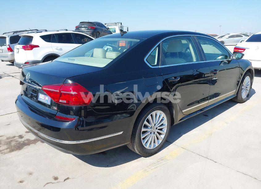 Photo 4 of 2016 Volkswagen Passat 1.8T SE (VIN 1VWBS7A37GC062246)