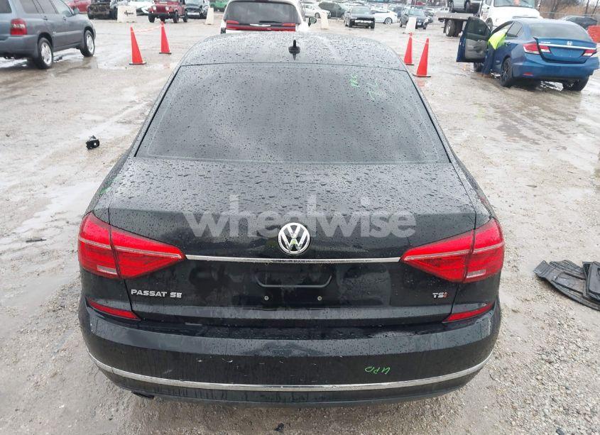Photo 17 of 2016 Volkswagen Passat 1.8T SE (VIN 1VWBS7A37GC069617)