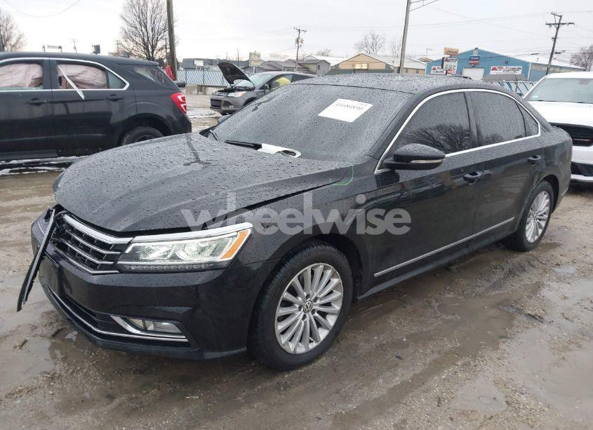 Photo 2 of 2016 Volkswagen Passat 1.8T SE (VIN 1VWBS7A37GC069617)