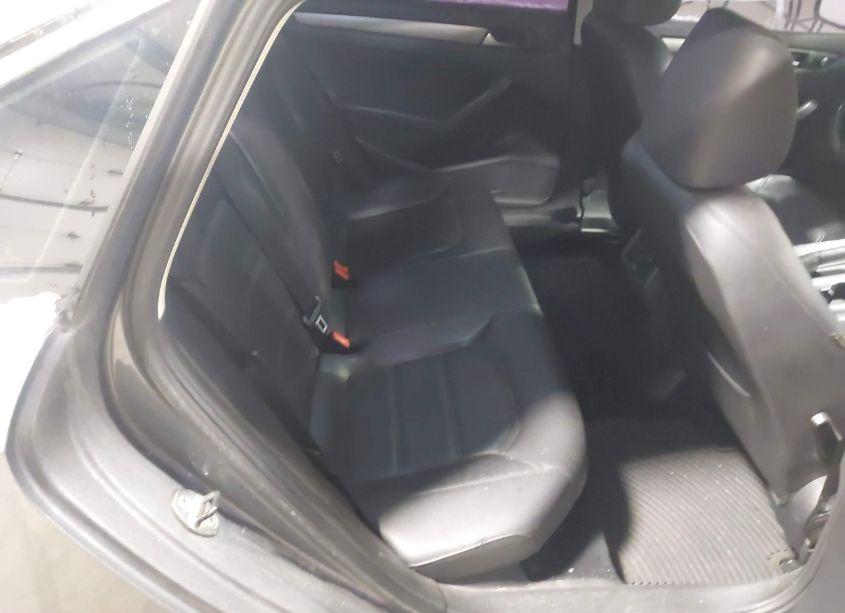 Photo 8 of 2014 Volkswagen Passat 1.8T SE (VIN 1VWBS7A38EC095303)