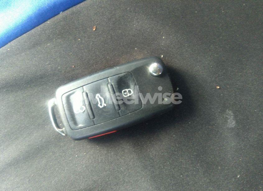 Photo 11 of 2014 Volkswagen Passat 1.8T SE (VIN 1VWBS7A38EC118384)