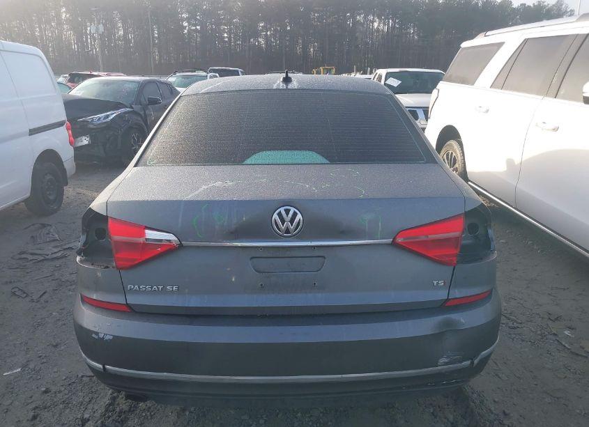 Photo 16 of 2016 Volkswagen Passat 1.8T SE (VIN 1VWBS7A38GC033936)