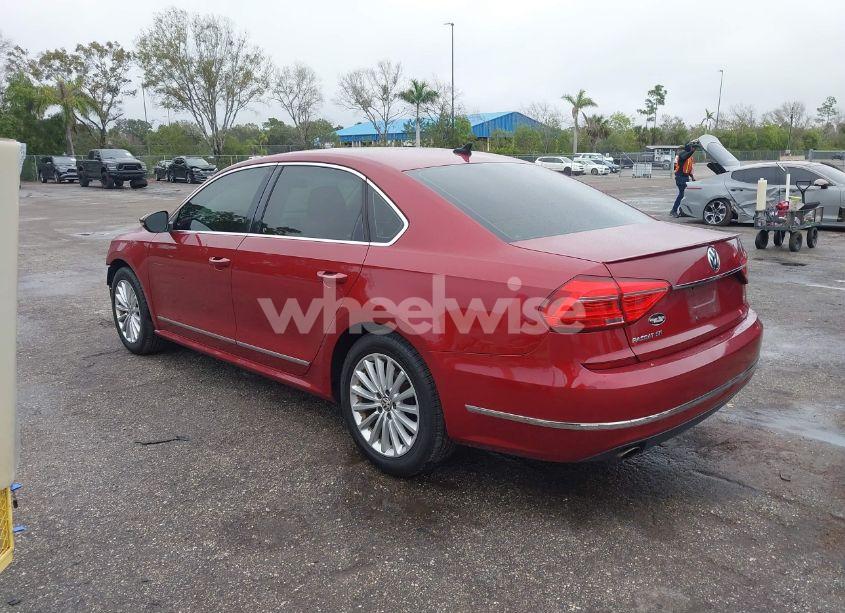 Photo 3 of 2016 Volkswagen Passat 1.8T SE (VIN 1VWBS7A38GC045519)