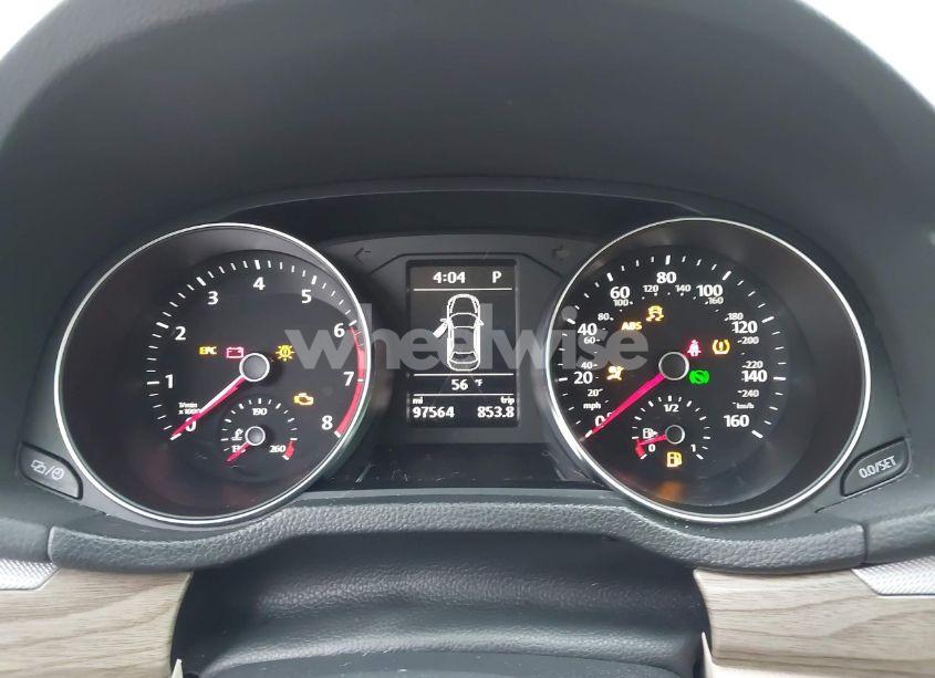 Photo 7 of 2016 Volkswagen Passat 1.8T SE (VIN 1VWBS7A38GC045519)