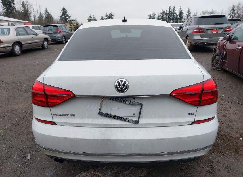 Photo 16 of 2016 Volkswagen Passat 1.8T SE (VIN 1VWBS7A39GC013985)