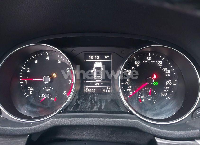 Photo 7 of 2016 Volkswagen Passat 1.8T SE (VIN 1VWBS7A39GC053483)