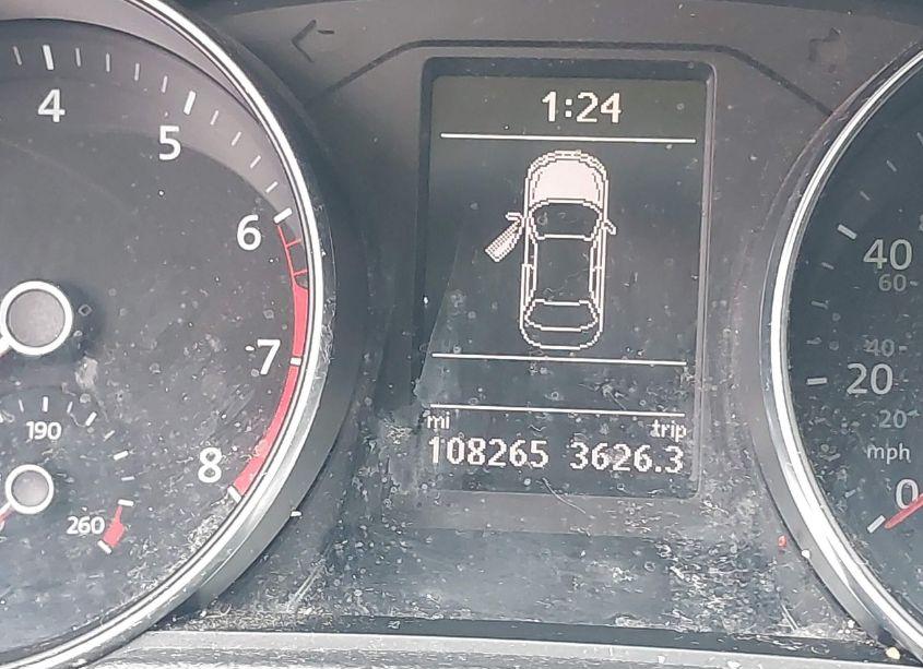 Photo 15 of 2016 Volkswagen Passat 1.8T SE (VIN 1VWBS7A39GC057405)