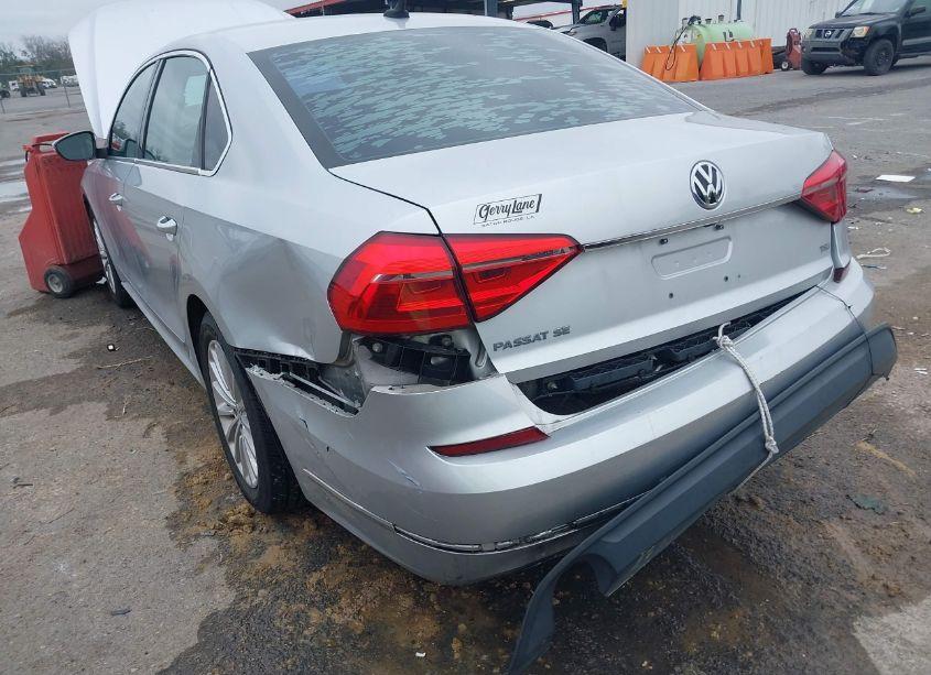 Photo 6 of 2016 Volkswagen Passat 1.8T SE (VIN 1VWBS7A39GC057405)