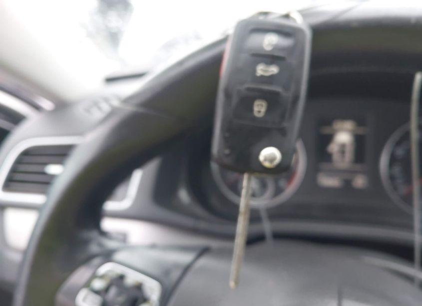 Photo 11 of 2014 Volkswagen Passat 1.8T SE (VIN 1VWBS7A3XEC039881)