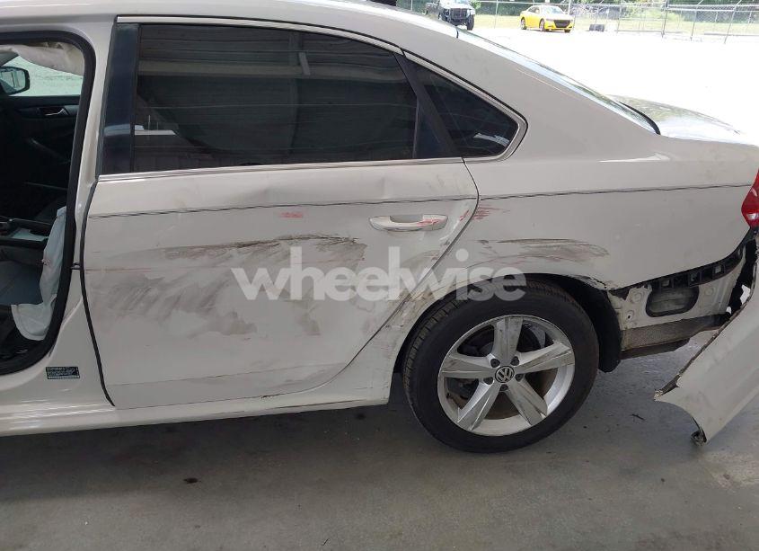 Photo 6 of 2014 Volkswagen Passat 1.8T SE (VIN 1VWBS7A3XEC060844)