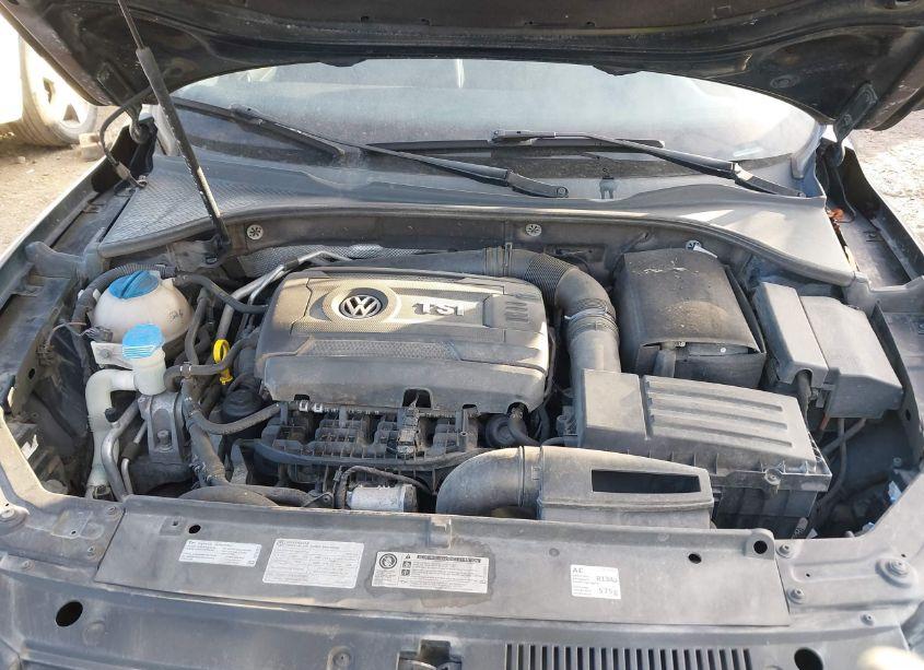Photo 10 of 2014 Volkswagen Passat 1.8T SE (VIN 1VWBS7A3XEC065817)