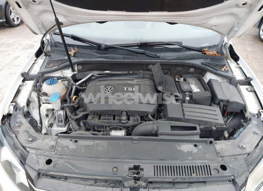 Photo 10 of 2015 Volkswagen Passat 1.8T SPORT (VIN 1VWBS7A3XFC036366)
