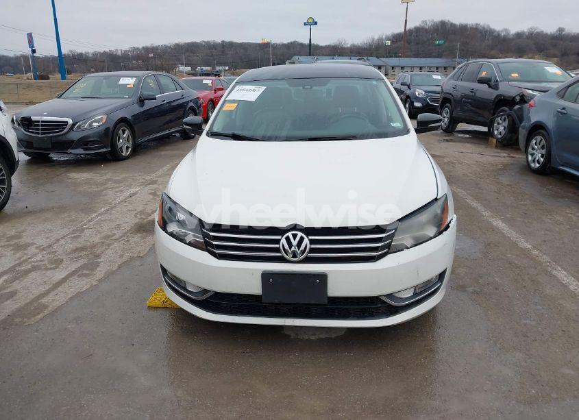 Photo 12 of 2015 Volkswagen Passat 1.8T SPORT (VIN 1VWBS7A3XFC036366)