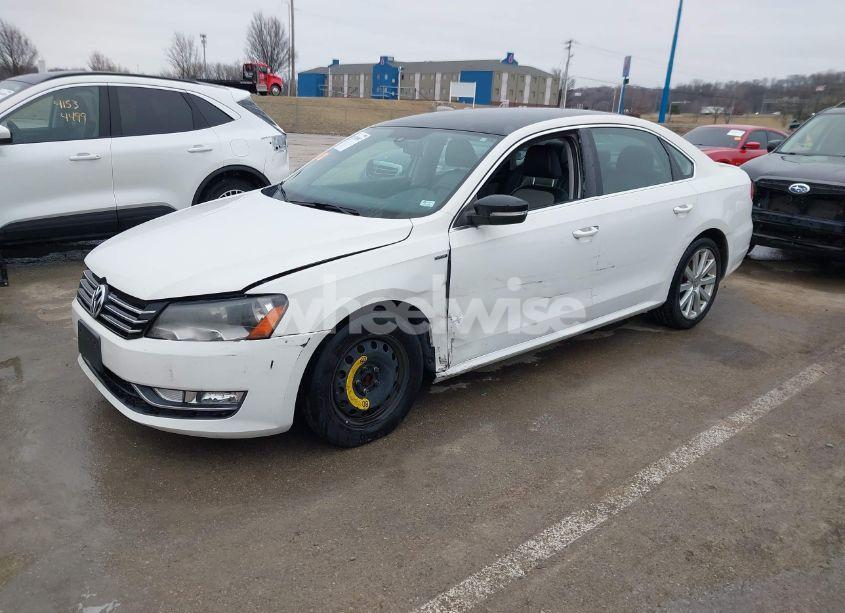 Photo 2 of 2015 Volkswagen Passat 1.8T SPORT (VIN 1VWBS7A3XFC036366)