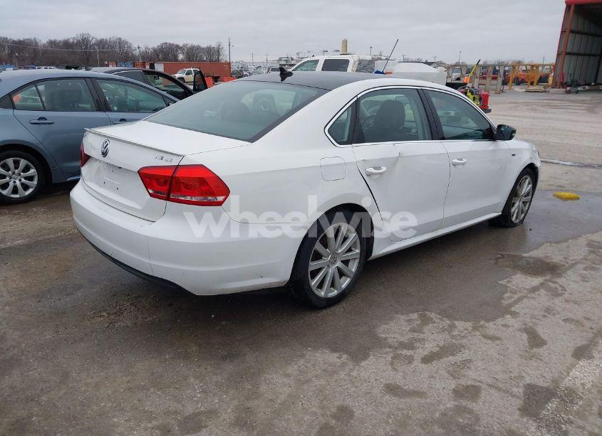 Photo 4 of 2015 Volkswagen Passat 1.8T SPORT (VIN 1VWBS7A3XFC036366)