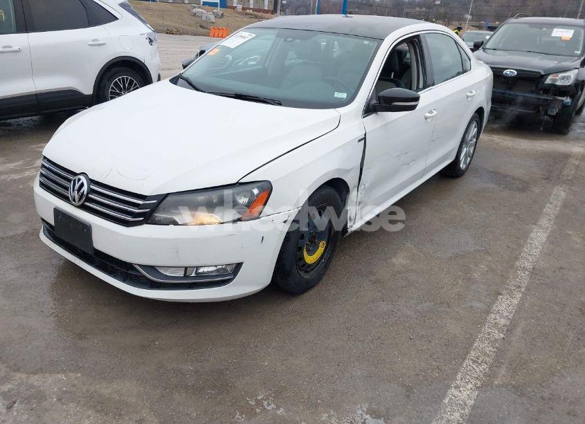 Photo 6 of 2015 Volkswagen Passat 1.8T SPORT (VIN 1VWBS7A3XFC036366)