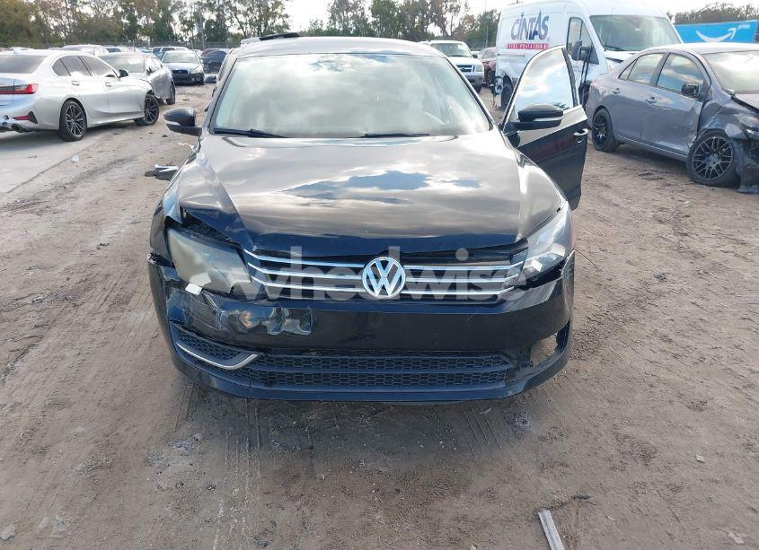 Photo 6 of 2014 Volkswagen Passat 1.8T SE (VIN 1VWBT7A30EC055472)
