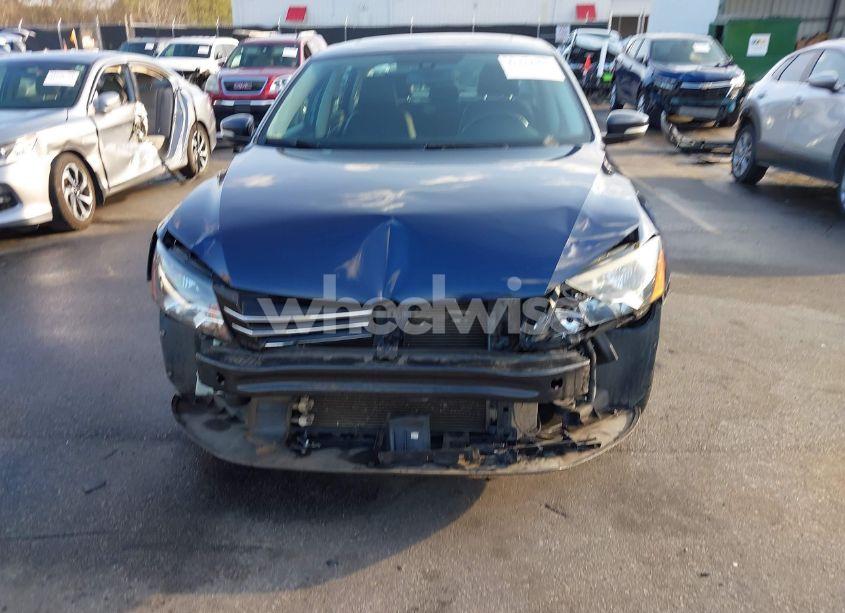 Photo 13 of 2014 Volkswagen Passat 1.8T SE (VIN 1VWBT7A30EC092411)