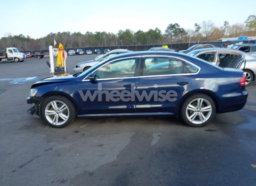 Photo 15 of 2014 Volkswagen Passat 1.8T SE (VIN 1VWBT7A30EC092411)