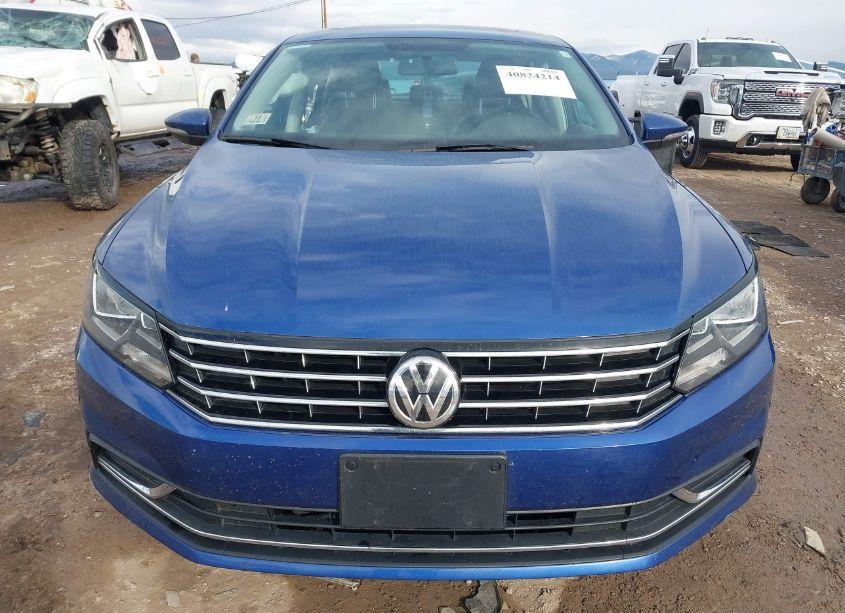 Photo 13 of 2016 Volkswagen Passat 1.8T SE (VIN 1VWBT7A30GC005996)