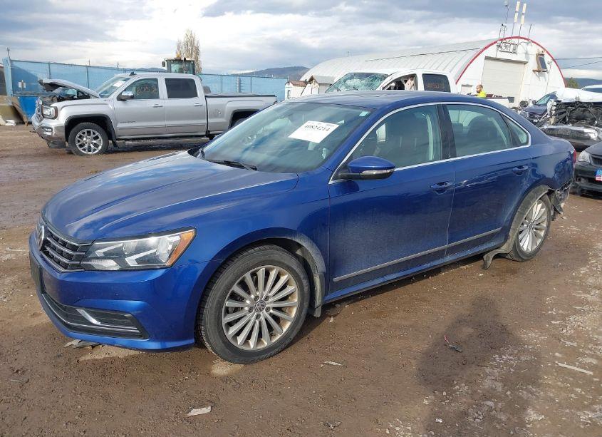 Photo 2 of 2016 Volkswagen Passat 1.8T SE (VIN 1VWBT7A30GC005996)