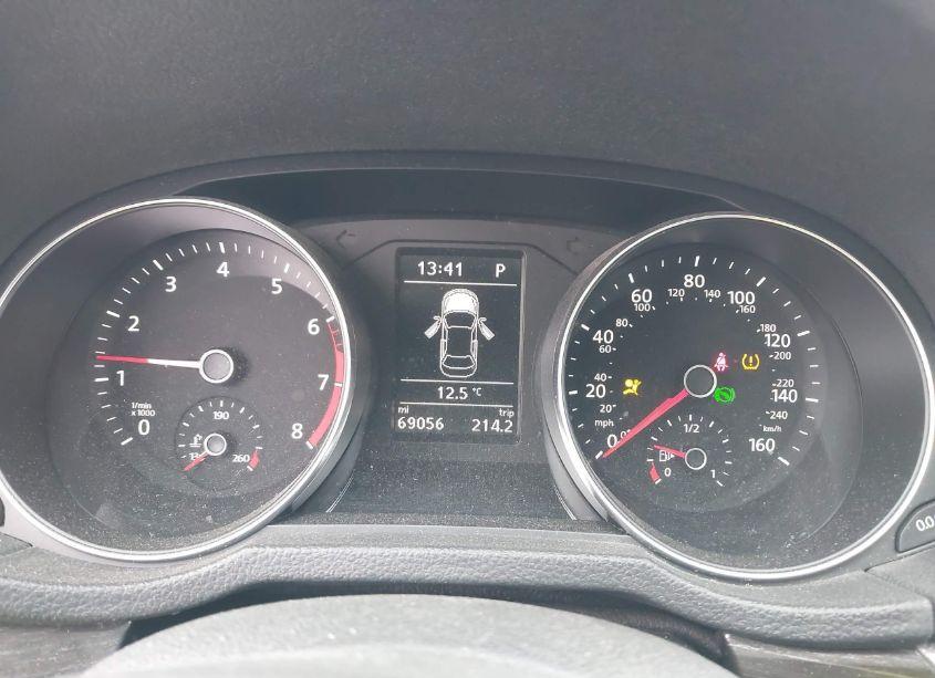 Photo 7 of 2016 Volkswagen Passat 1.8T SE (VIN 1VWBT7A30GC005996)