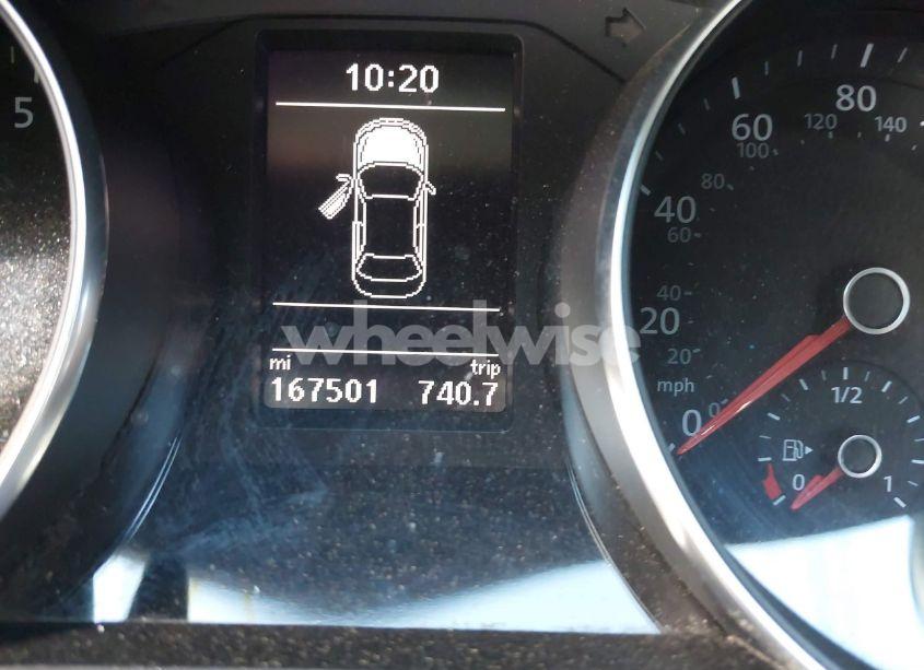 Photo 7 of 2016 Volkswagen Passat 1.8T SE (VIN 1VWBT7A30GC022720)