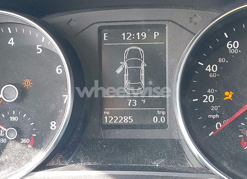 Photo 15 of 2016 Volkswagen Passat 1.8T SE (VIN 1VWBT7A30GC059332)