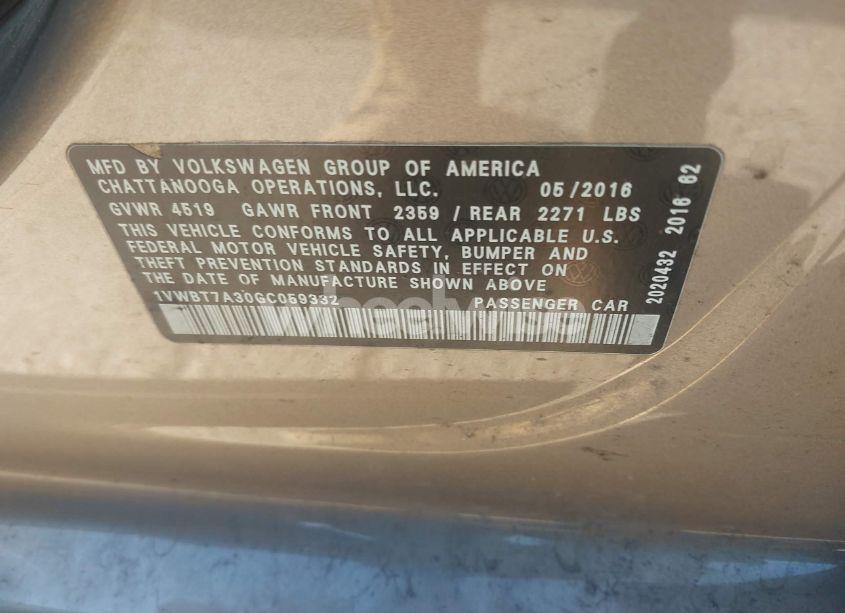 Photo 9 of 2016 Volkswagen Passat 1.8T SE (VIN 1VWBT7A30GC059332)