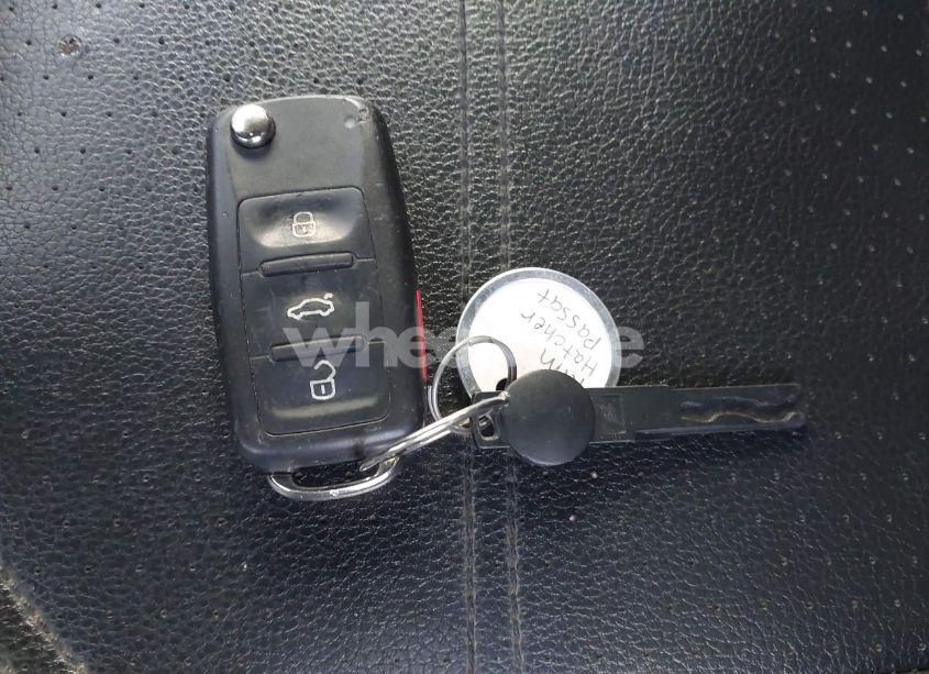 Photo 11 of 2017 Volkswagen Passat 1.8T SE (VIN 1VWBT7A30HC033721)