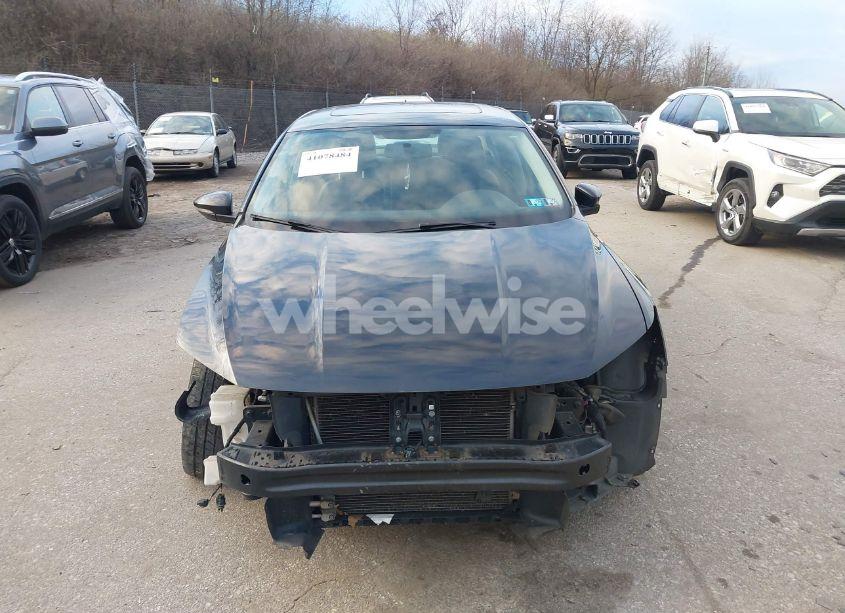 Photo 12 of 2017 Volkswagen Passat 1.8T SE (VIN 1VWBT7A30HC033721)