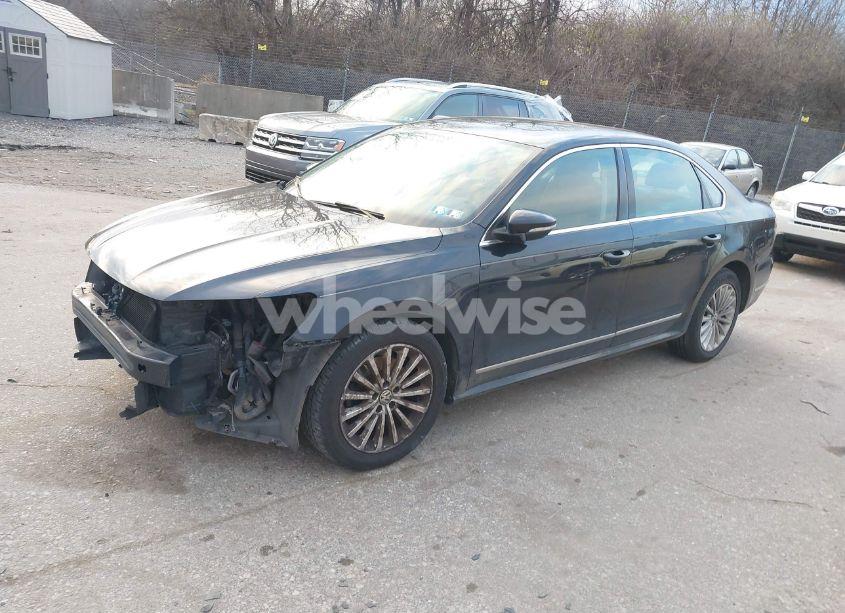 Photo 2 of 2017 Volkswagen Passat 1.8T SE (VIN 1VWBT7A30HC033721)