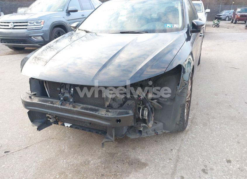 Photo 6 of 2017 Volkswagen Passat 1.8T SE (VIN 1VWBT7A30HC033721)