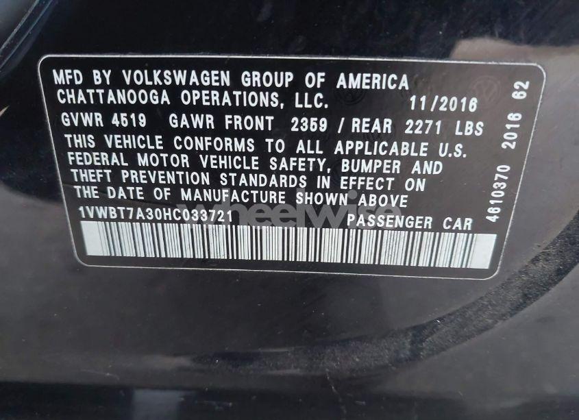 Photo 9 of 2017 Volkswagen Passat 1.8T SE (VIN 1VWBT7A30HC033721)