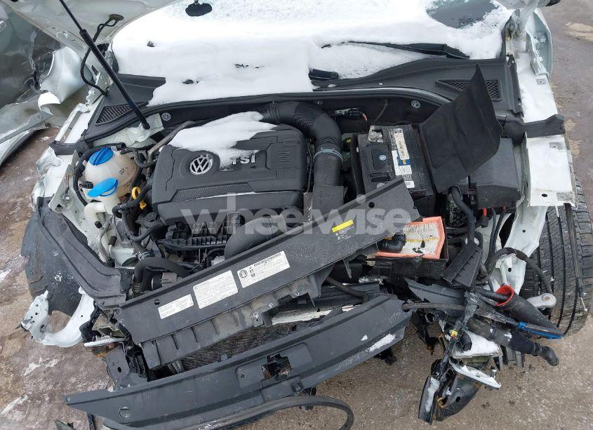 Photo 10 of 2017 Volkswagen Passat 1.8T SE (VIN 1VWBT7A30HC039387)